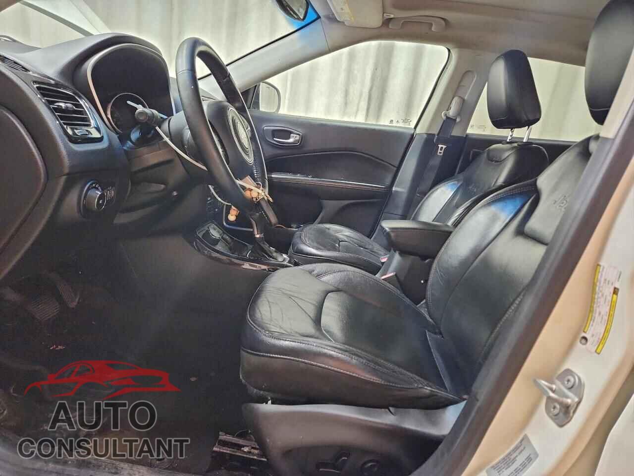 JEEP COMPASS 2017 - 3C4NJDCB4HT635227