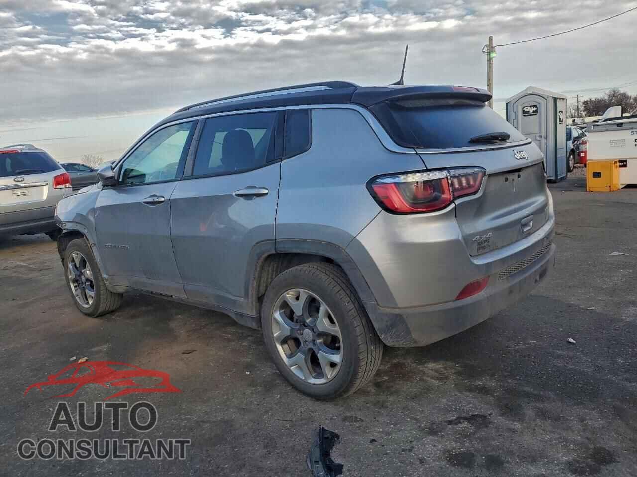 JEEP COMPASS 2018 - 3C4NJDCB5JT266321