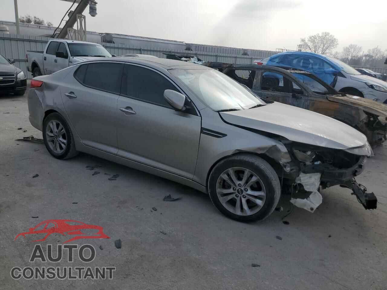 KIA OPTIMA 2011 - KNAGN4A79B5103181