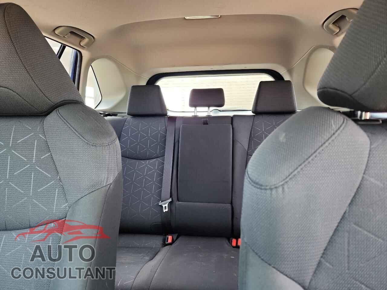 TOYOTA RAV4 2020 - JTMP1RFV3LD057227