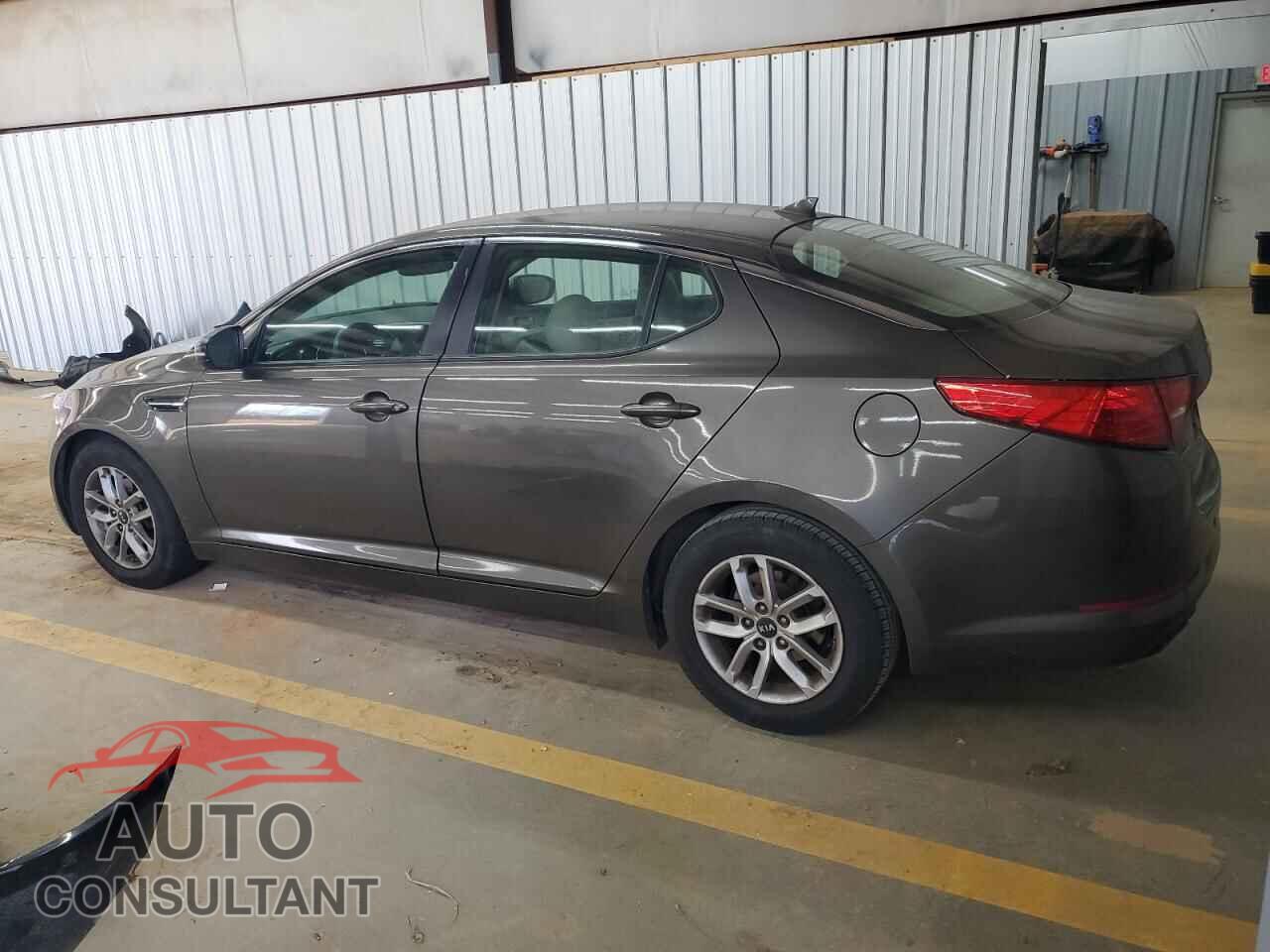 KIA OPTIMA 2011 - KNAGM4A71B5173146