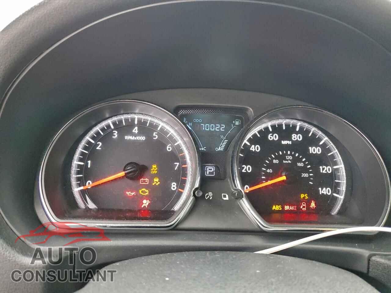 NISSAN VERSA 2017 - 3N1CN7AP3HL882365