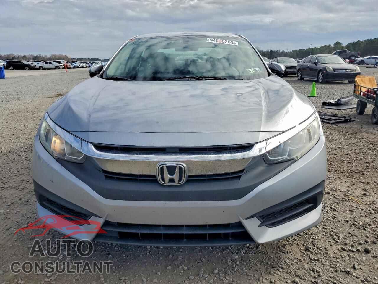 HONDA CIVIC 2018 - 19XFC2F56JE200048