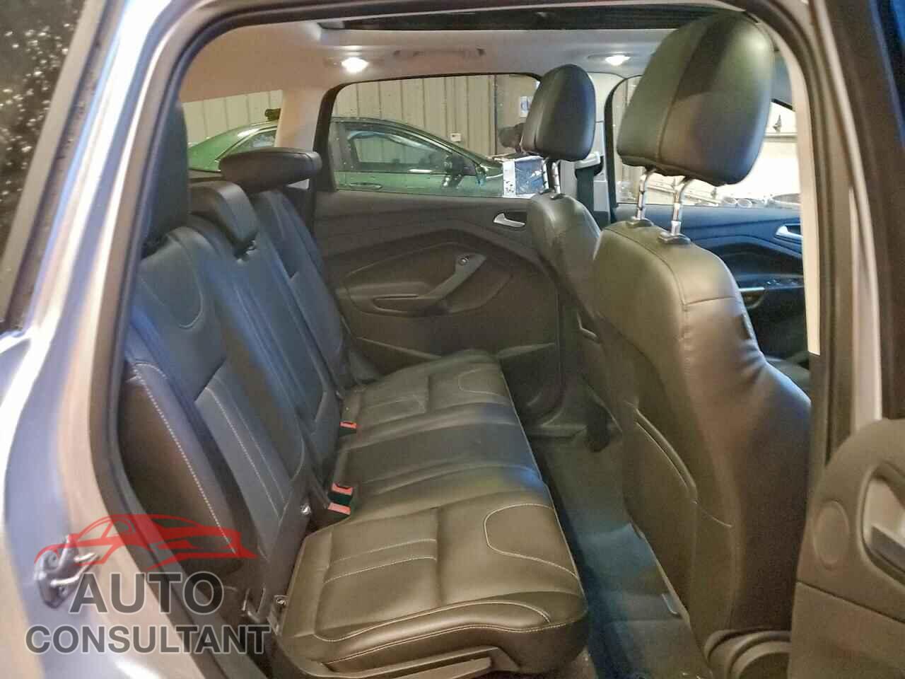 FORD ESCAPE 2013 - 1FMCU0J98DUD36794
