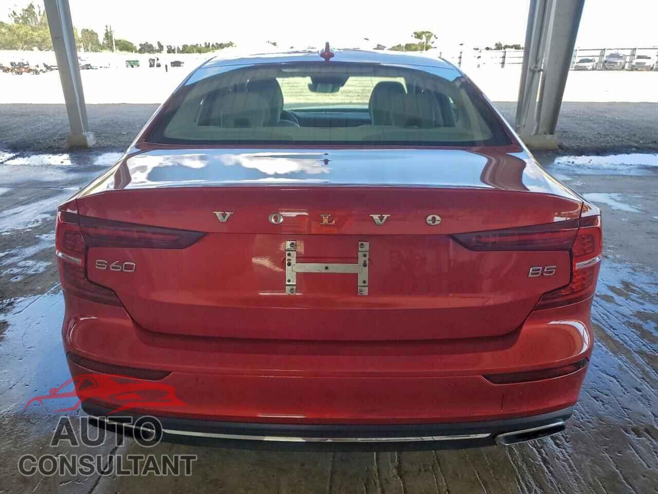 VOLVO S60 B5 INS 2022 - 7JRL12FL2NG160906