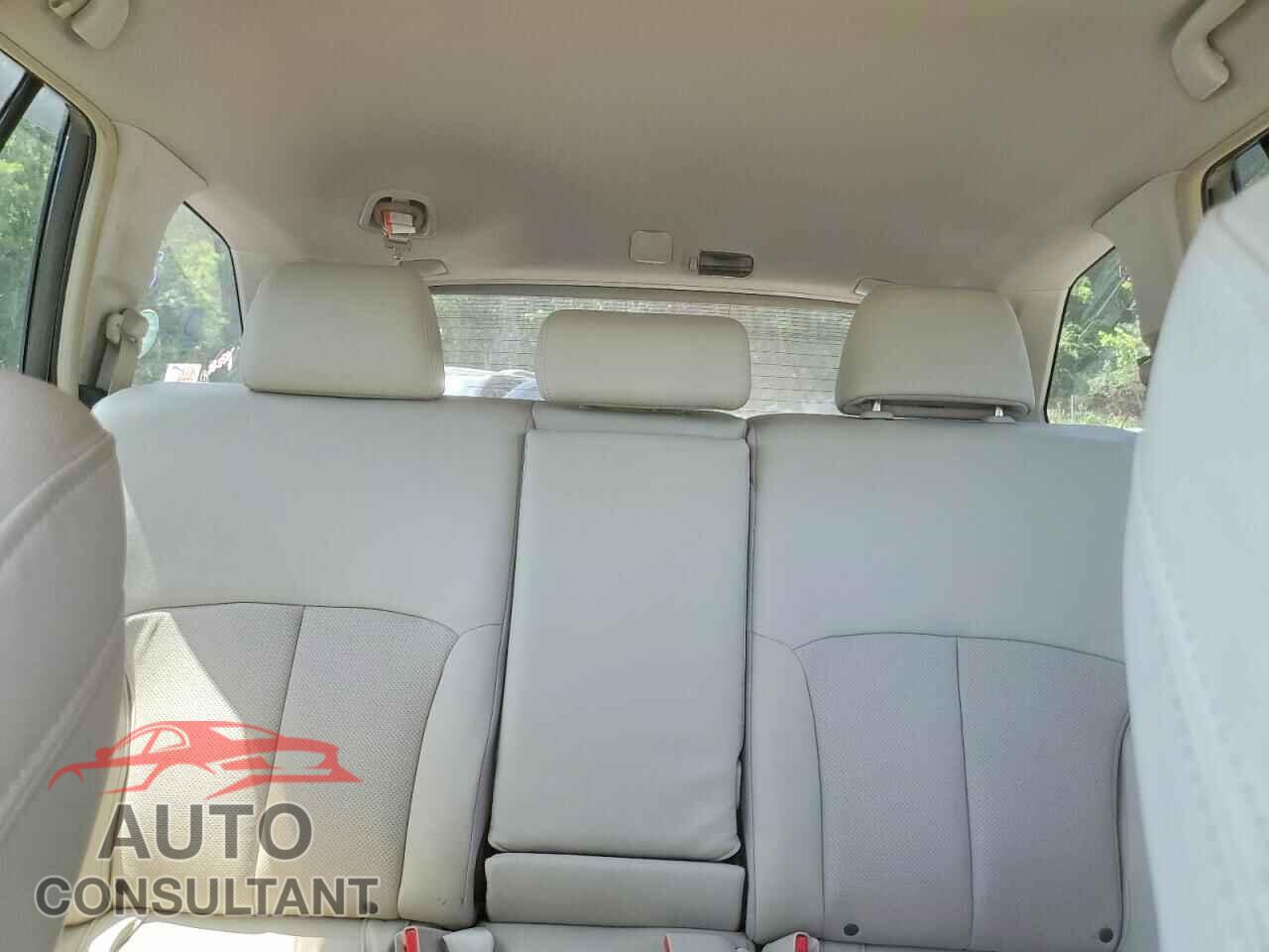 SUBARU OUTBACK 2014 - 4S4BRBLC4E3202048