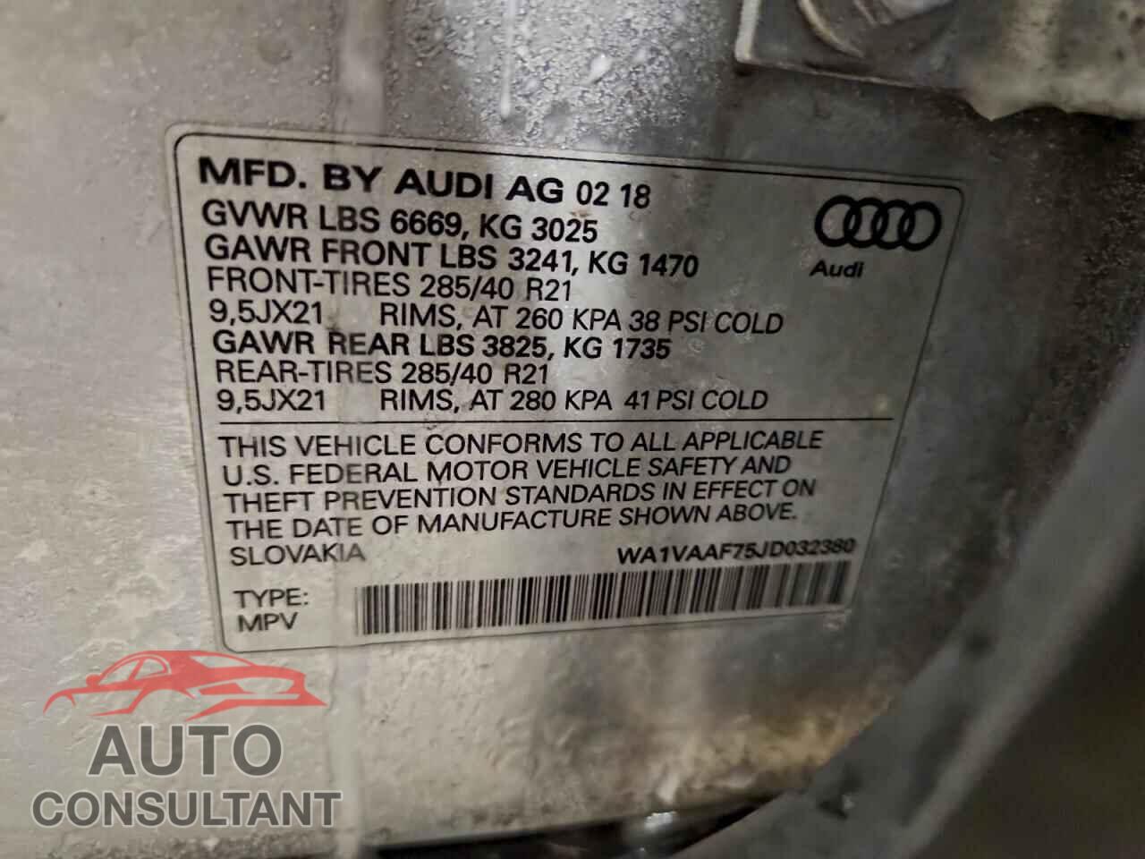 AUDI Q7 2018 - WA1VAAF75JD032380