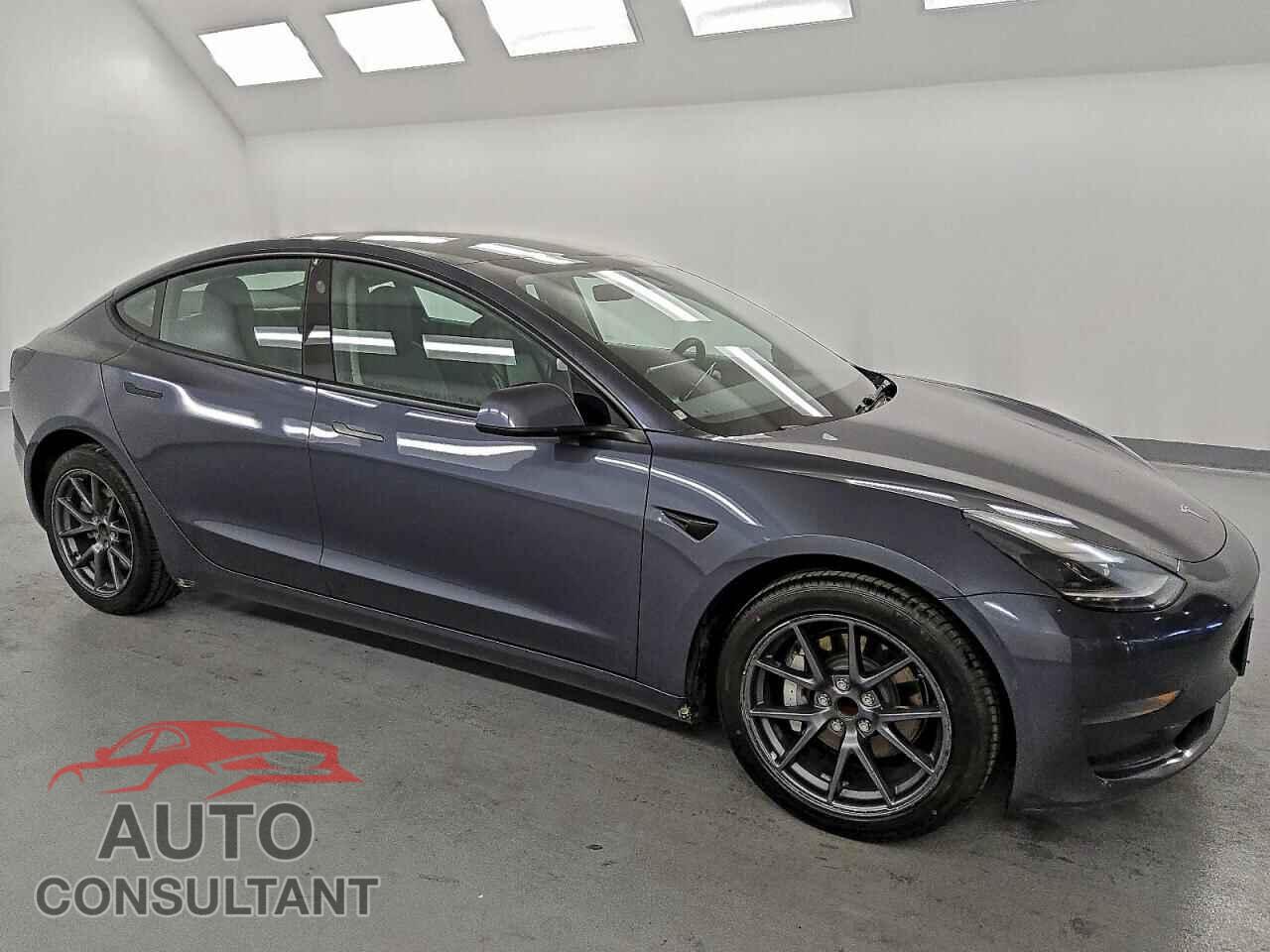 TESLA MODEL 3 2022 - 5YJ3E1EA4NF289320
