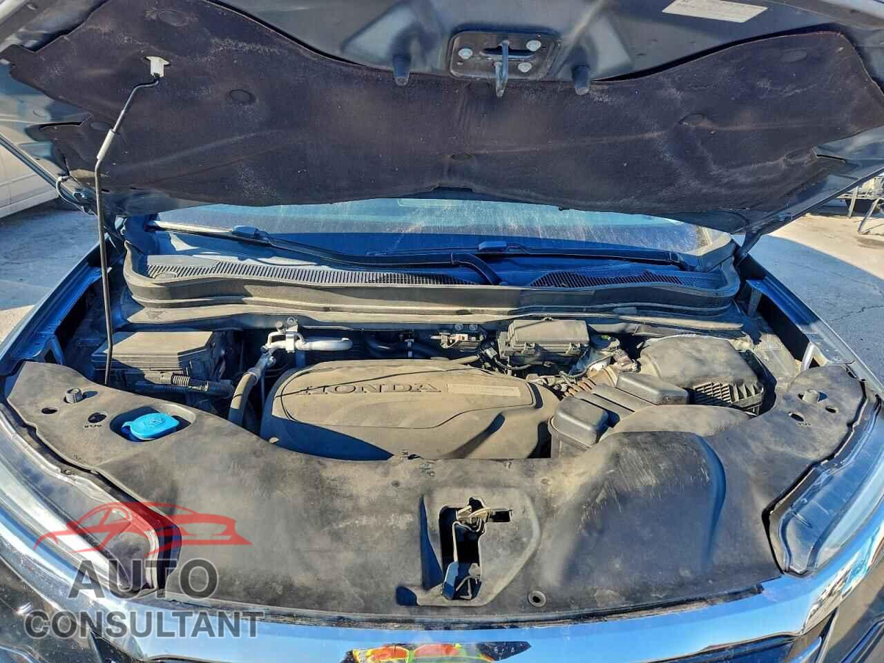 HONDA PILOT 2017 - 5FNYF6H07HB009445