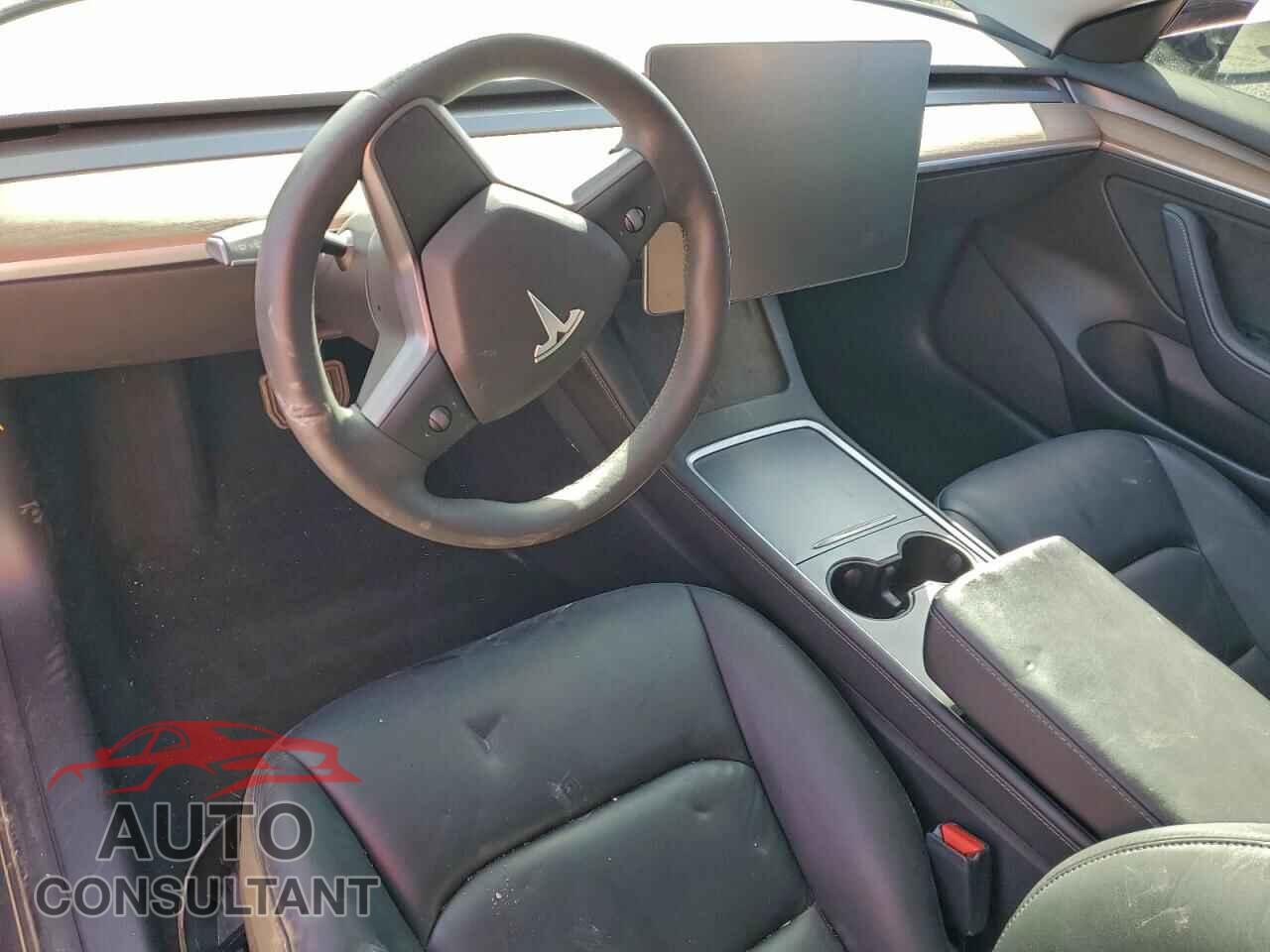 TESLA MODEL 3 2021 - 5YJ3E1EB0MF055957