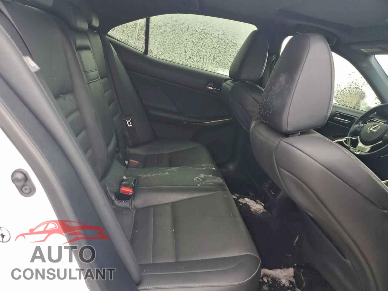 LEXUS IS 2014 - JTHCE1D25E5002013