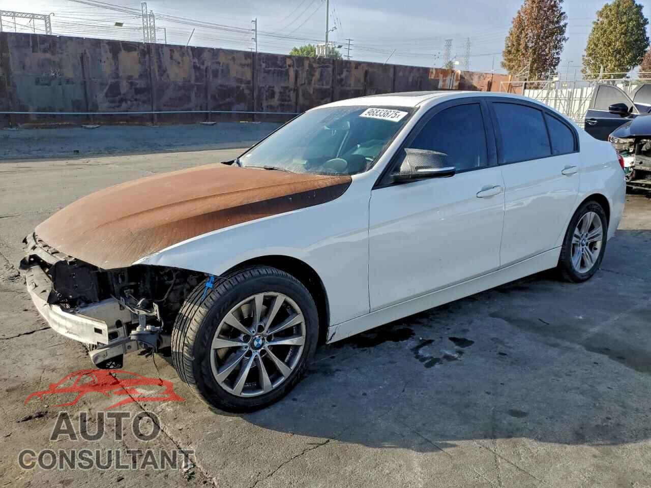 BMW 3 SERIES 2016 - WBA8E3G51GNU04765