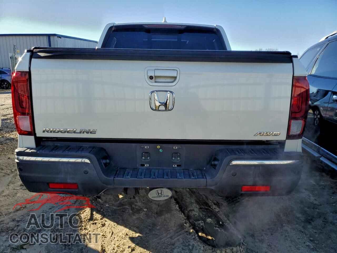 HONDA RIDGELINE 2017 - 5FPYK3F77HB035349