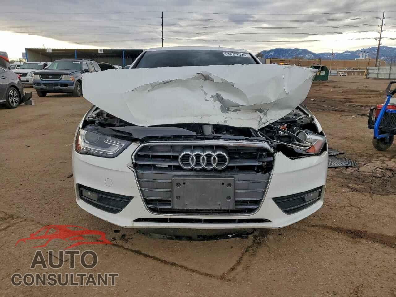 AUDI A4 2013 - WAUFFAFL5DN019651