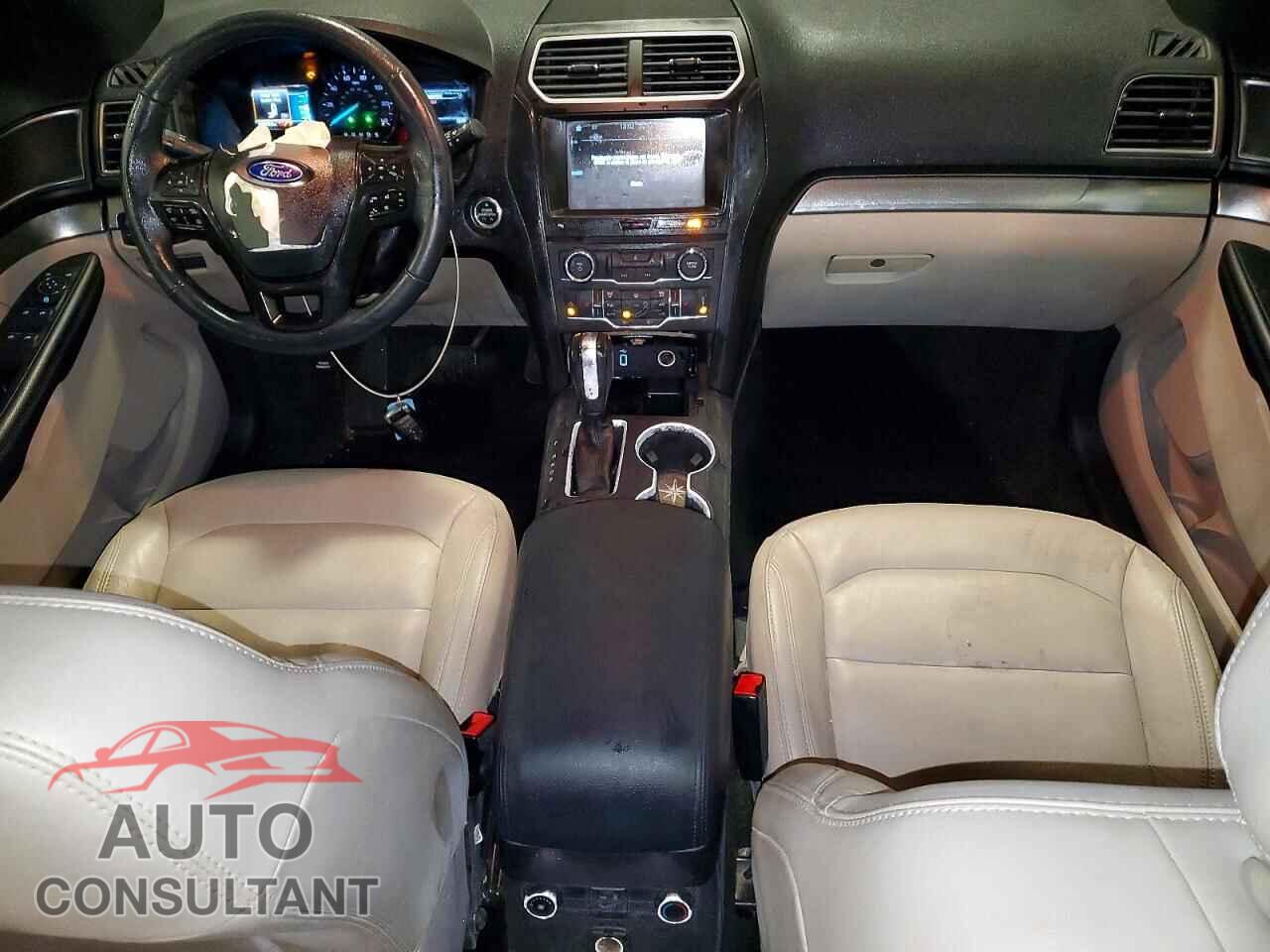 FORD EXPLORER 2018 - 1FM5K7D89JGB84433