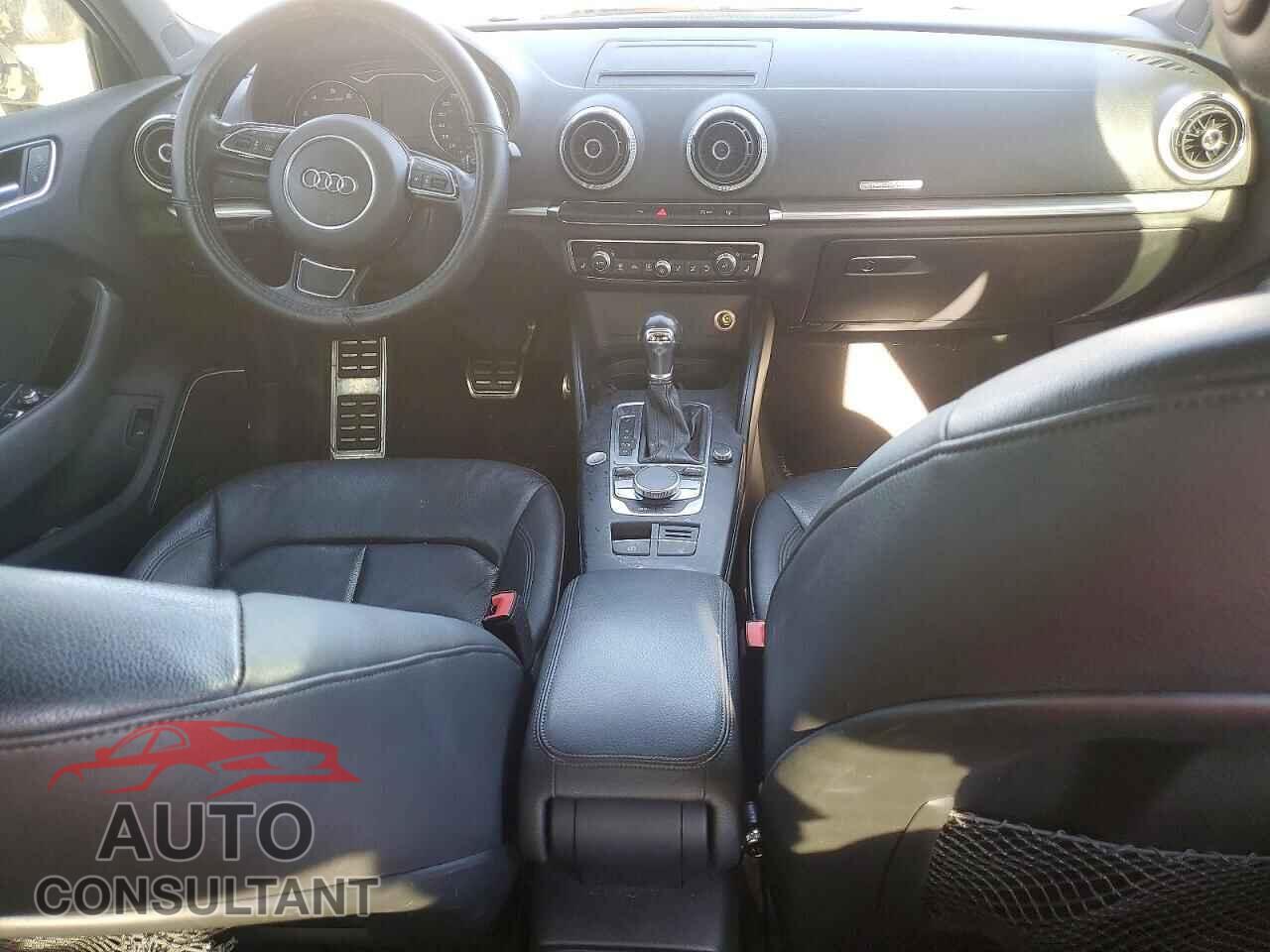 AUDI A3 2015 - WAUEFGFF9F1092380