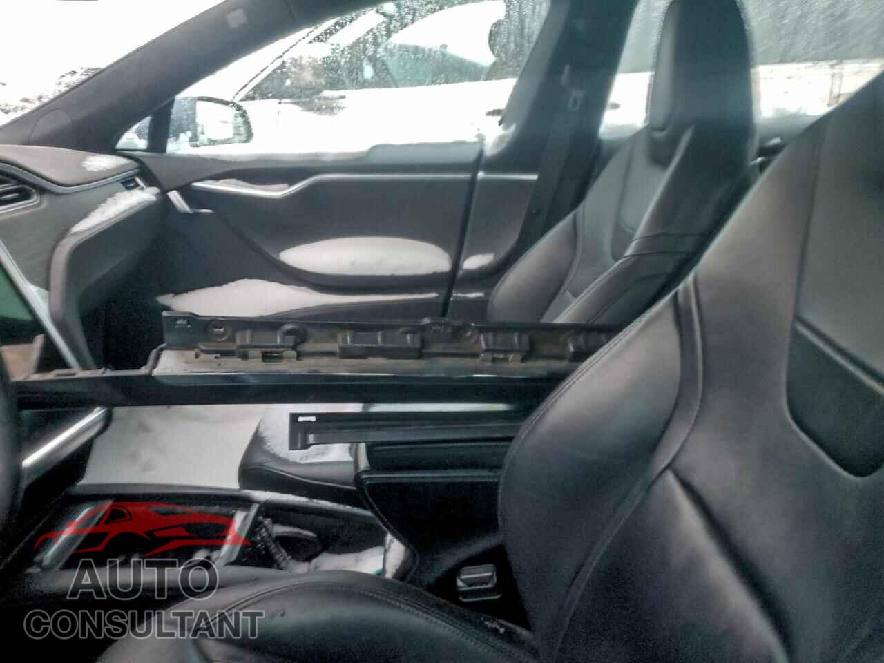 TESLA MODEL S 2016 - 5YJSA1E21GF159367