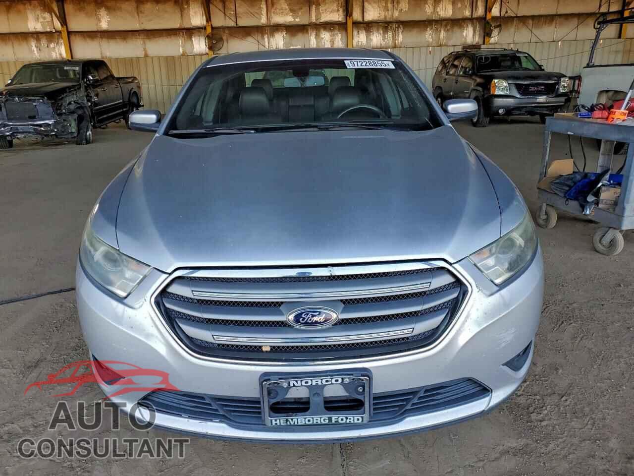 FORD TAURUS 2014 - 1FAHP2E8XEG137976
