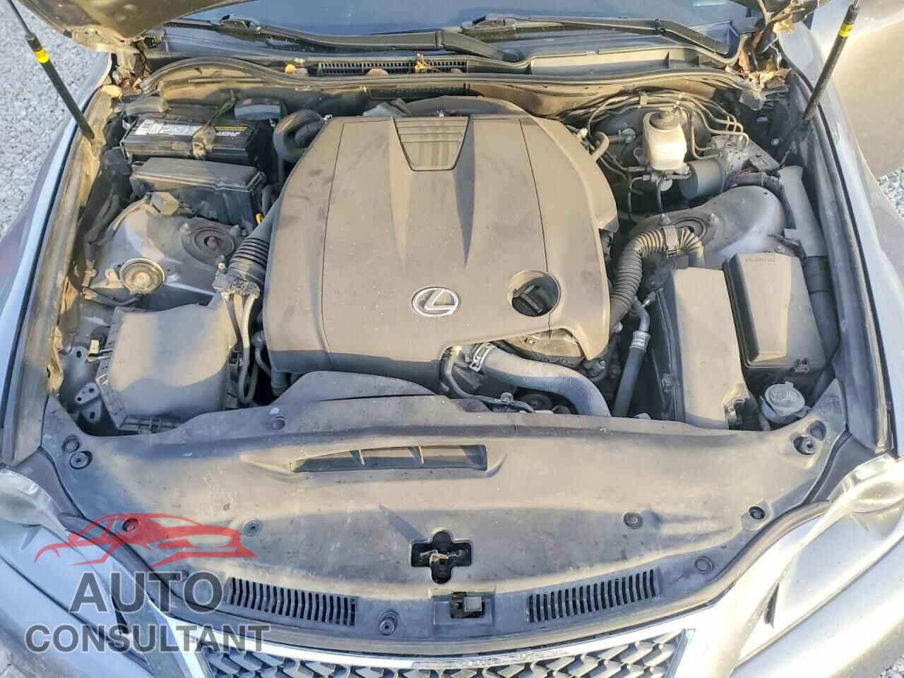 LEXUS IS 2014 - JTHCF1D29E5010192