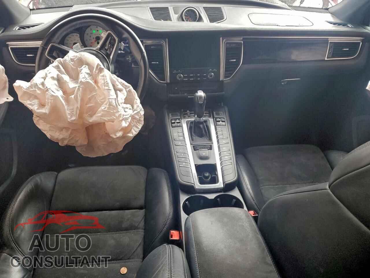 PORSCHE MACAN 2017 - WP1AG2A58HLB50131