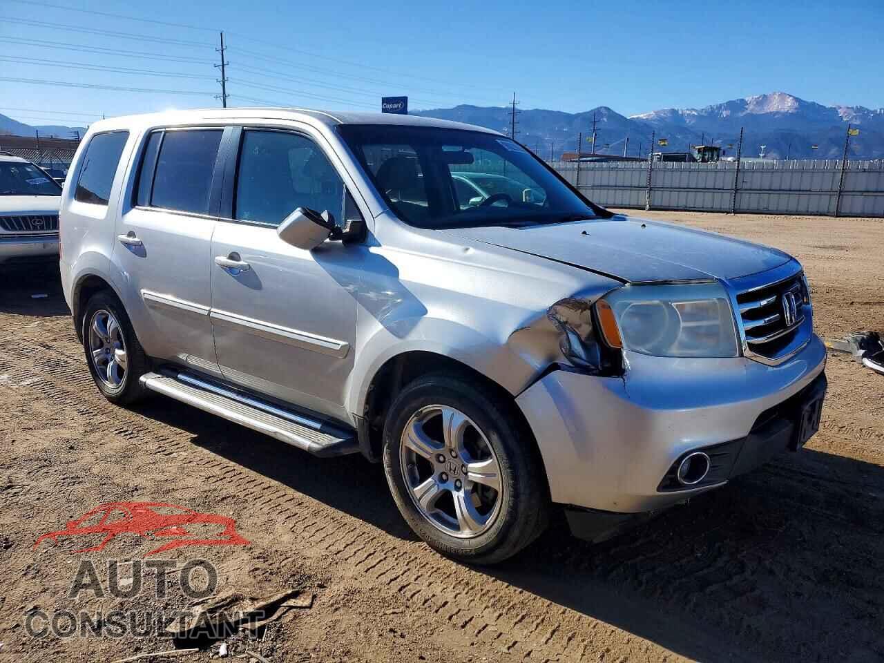 HONDA PILOT 2012 - 5FNYF4H48CB012659