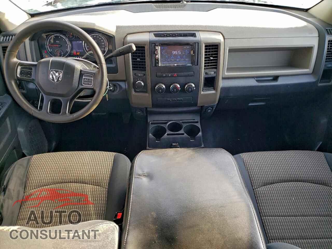 DODGE RAM 1500 2012 - 1C6RD7FT9CS240296