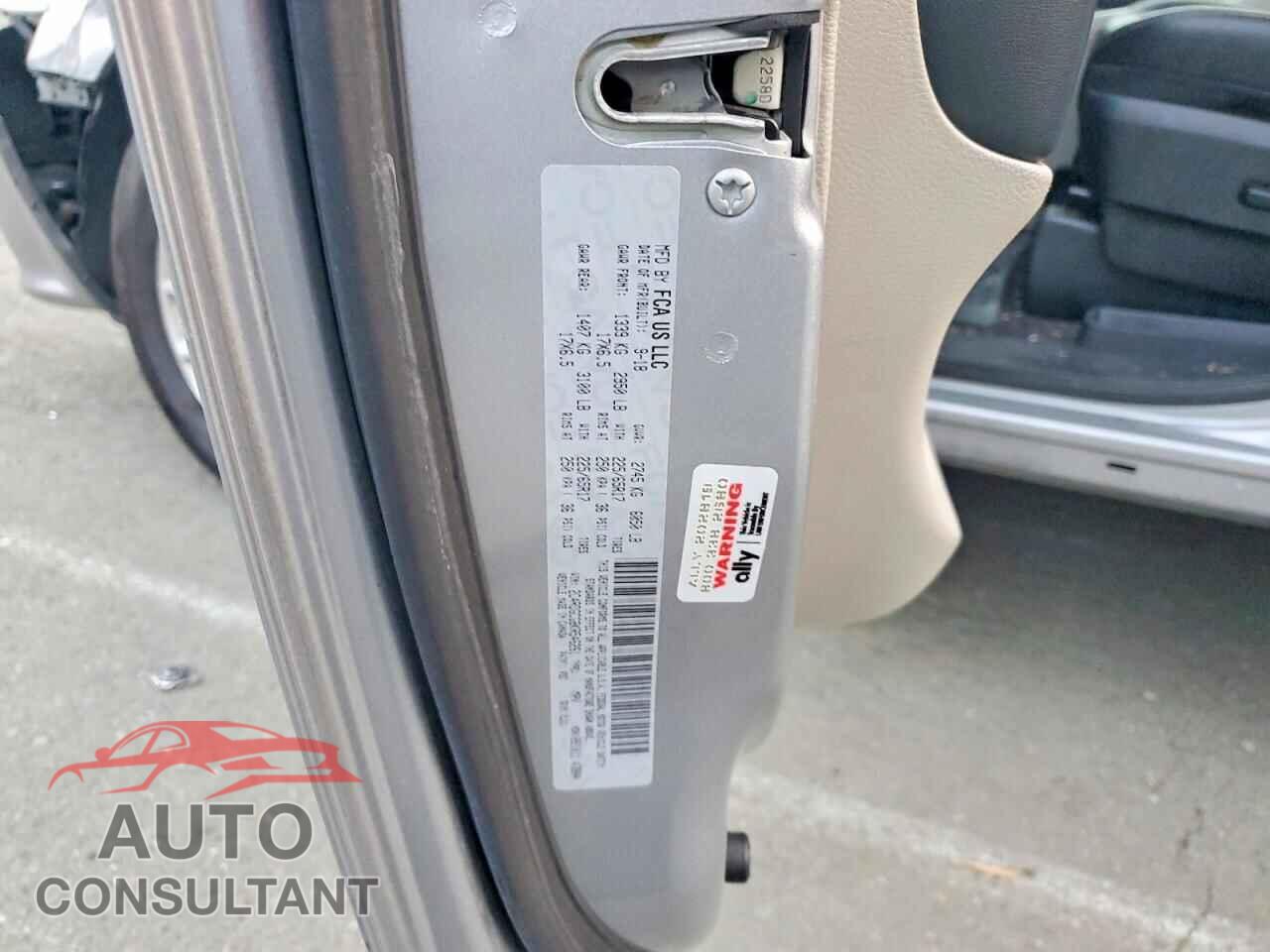 DODGE CARAVAN 2019 - 2C4RDGCG8KR546261