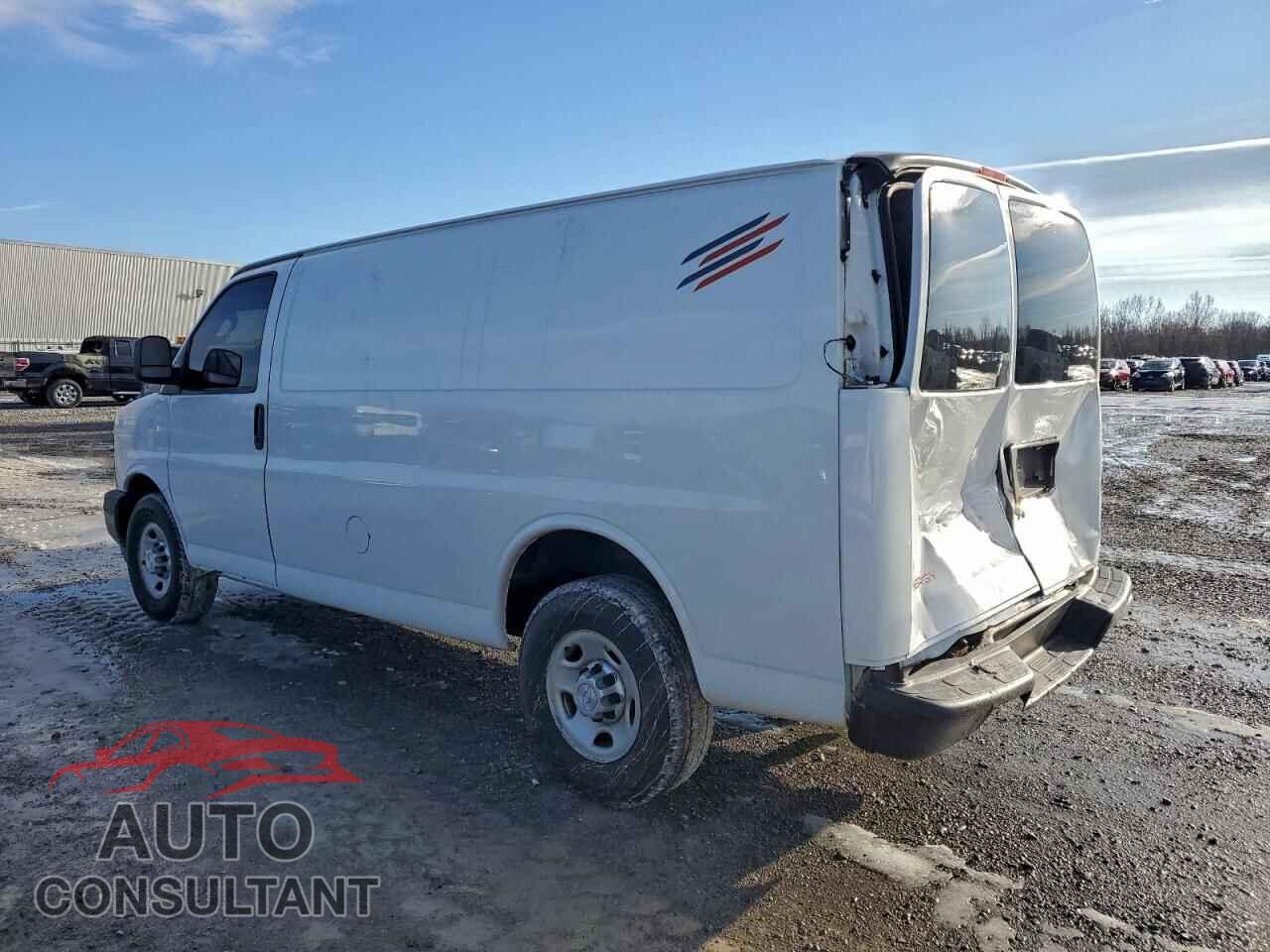 CHEVROLET EXPRESS 2017 - 1GCWGAFF0H1351195