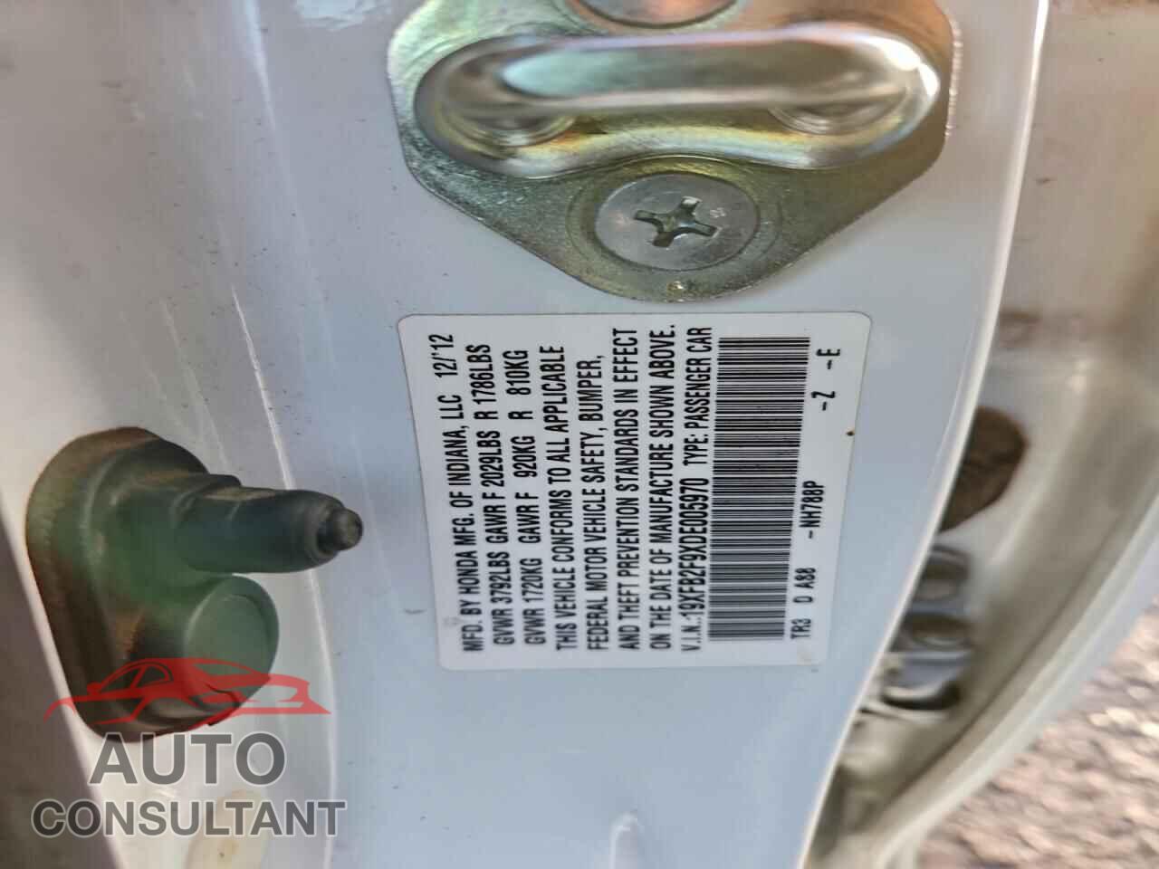 HONDA CIVIC 2013 - 19XFB2F9XDE005970