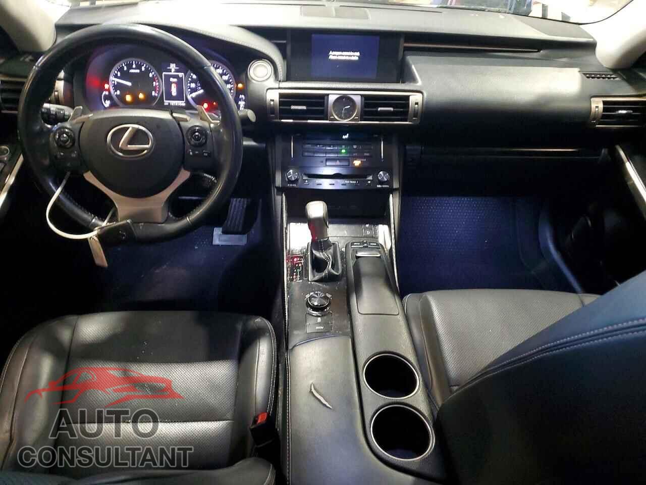 LEXUS IS 2014 - JTHCF1D29E5004666