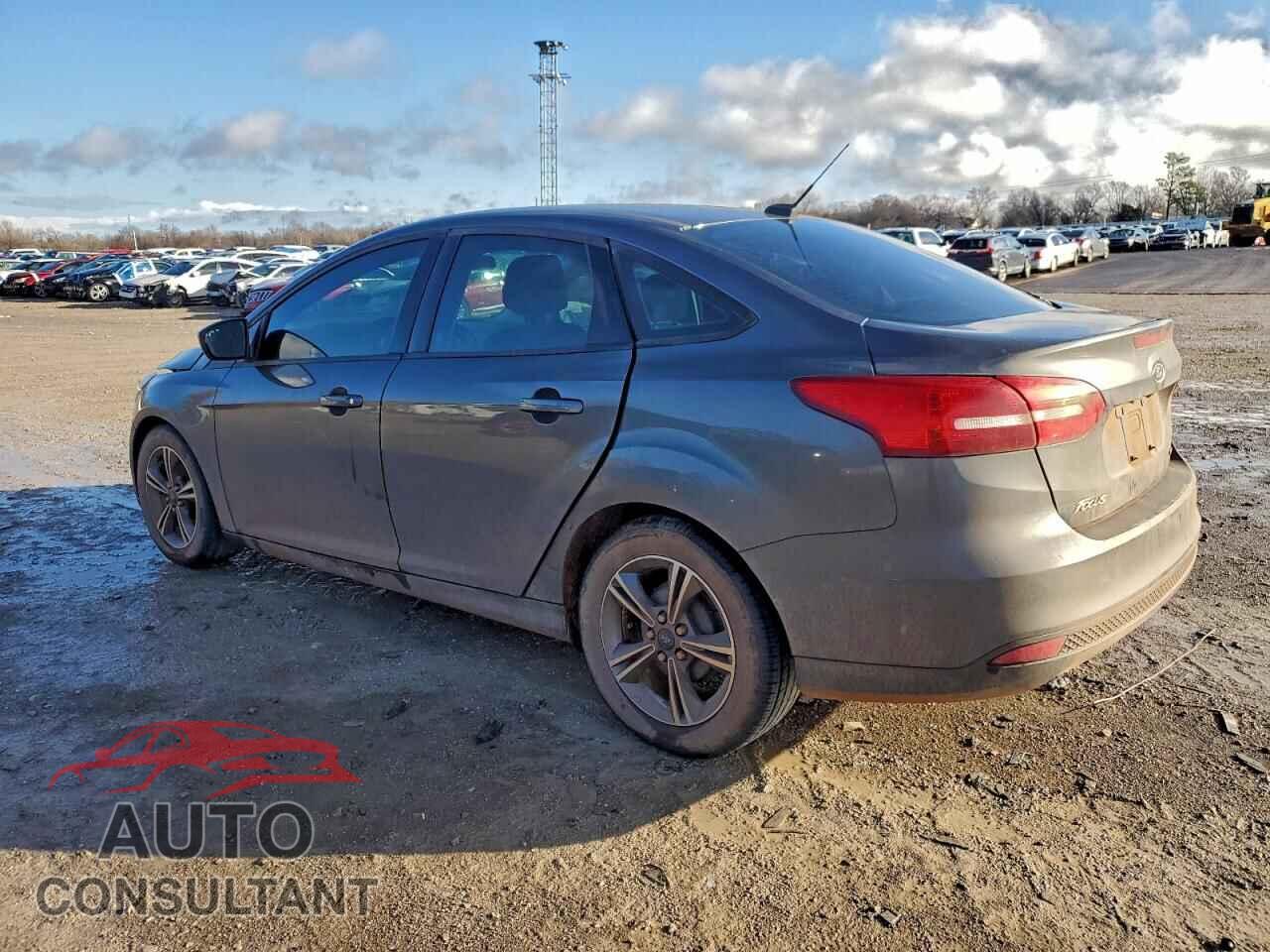 FORD FOCUS 2018 - 1FADP3F29JL277694