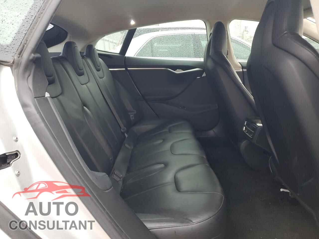 TESLA MODEL S 2013 - 5YJSA1DN2DFP28234