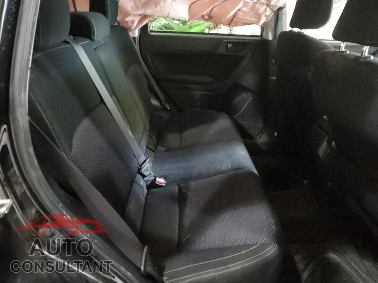 SUBARU FORESTER 2017 - JF2SJAEC8HH528205
