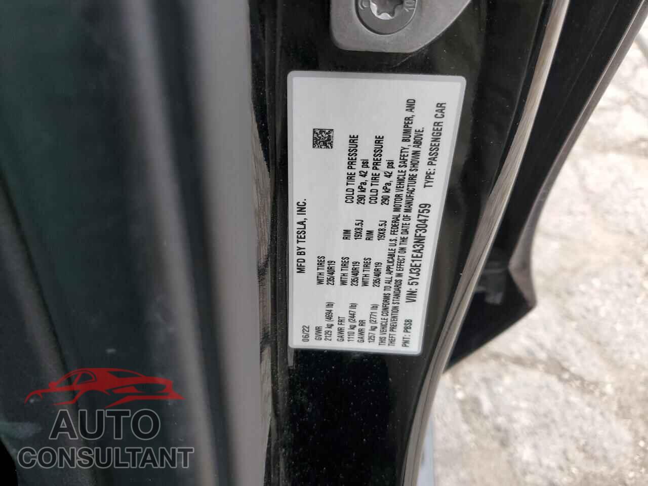 TESLA MODEL 3 2022 - 5YJ3E1EA3NF304759