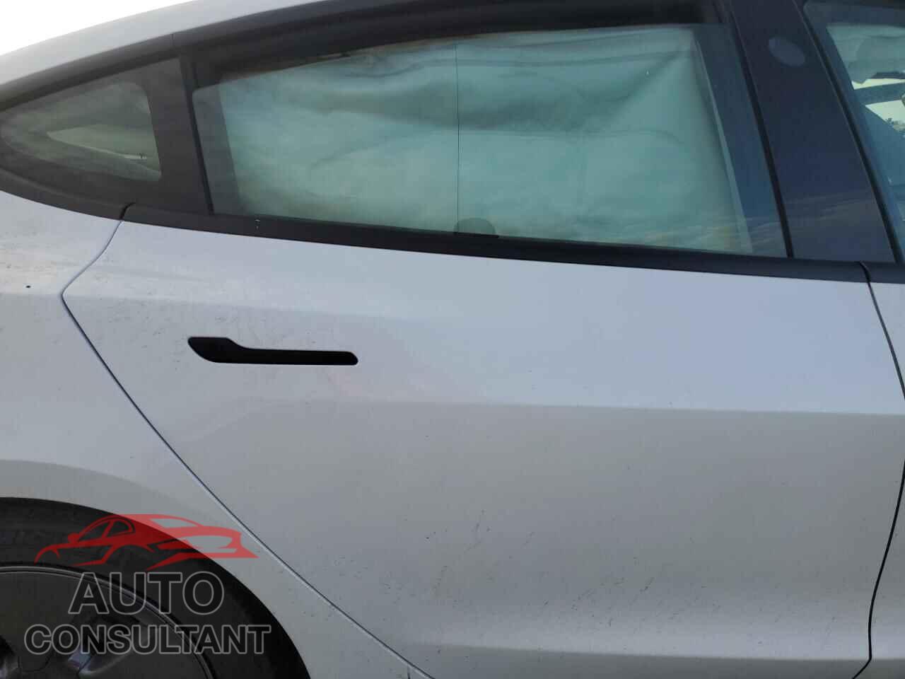 TESLA MODEL 3 2022 - 5YJ3E1EB0NF332138