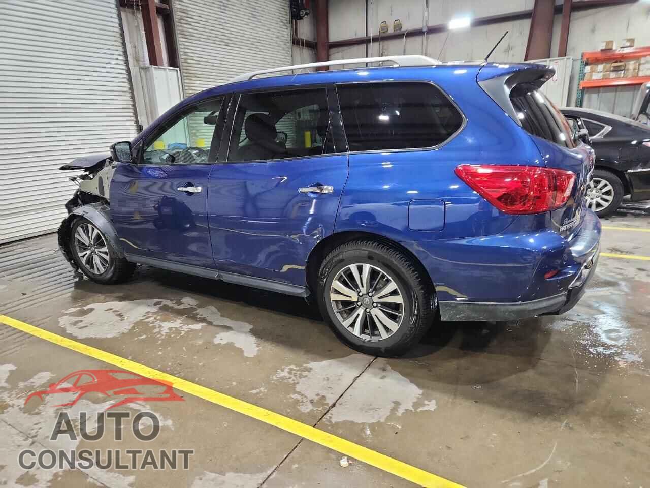 NISSAN PATHFINDER 2017 - 5N1DR2MNXHC645916