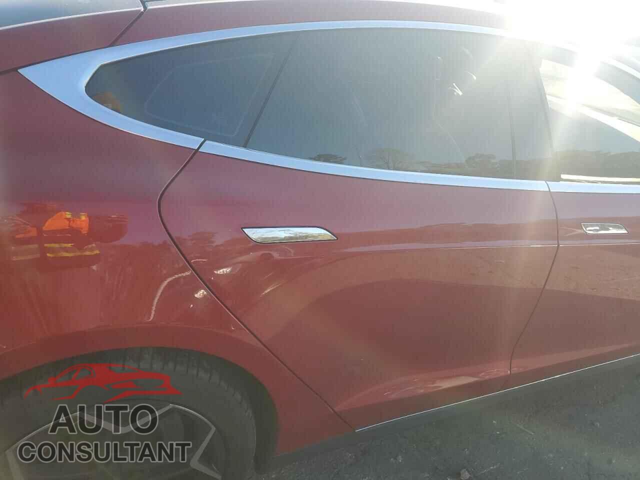 TESLA MODEL S 2014 - 5YJSA1H28EFP64060