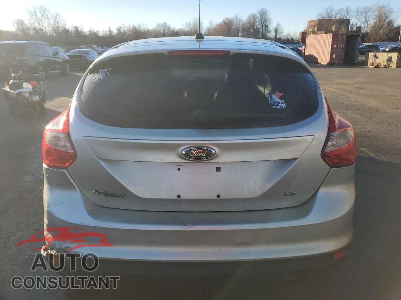 FORD FOCUS 2014 - 1FADP3K21EL409245