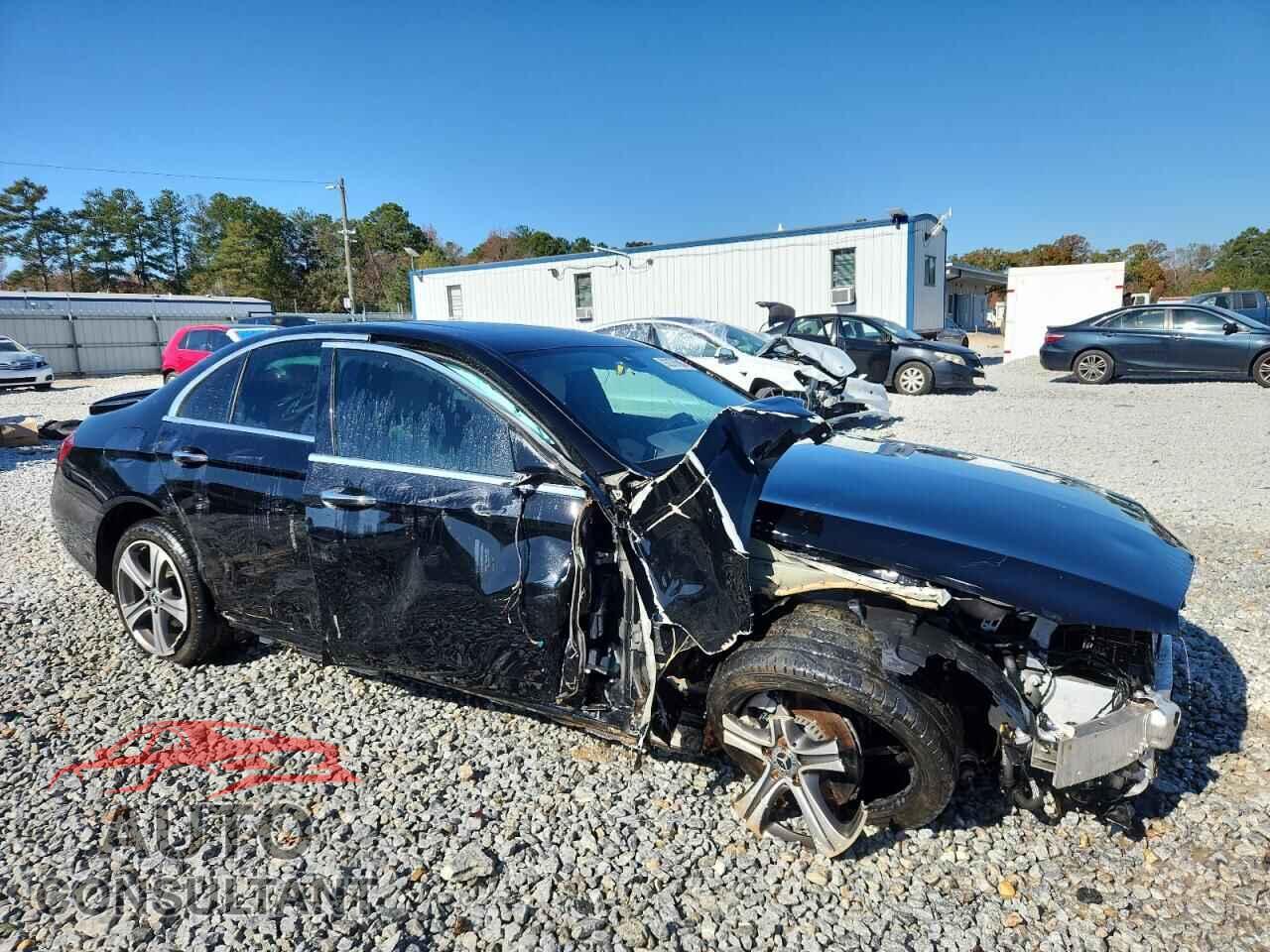 MERCEDES-BENZ E-CLASS 2019 - WDDZF4JB8KA587712