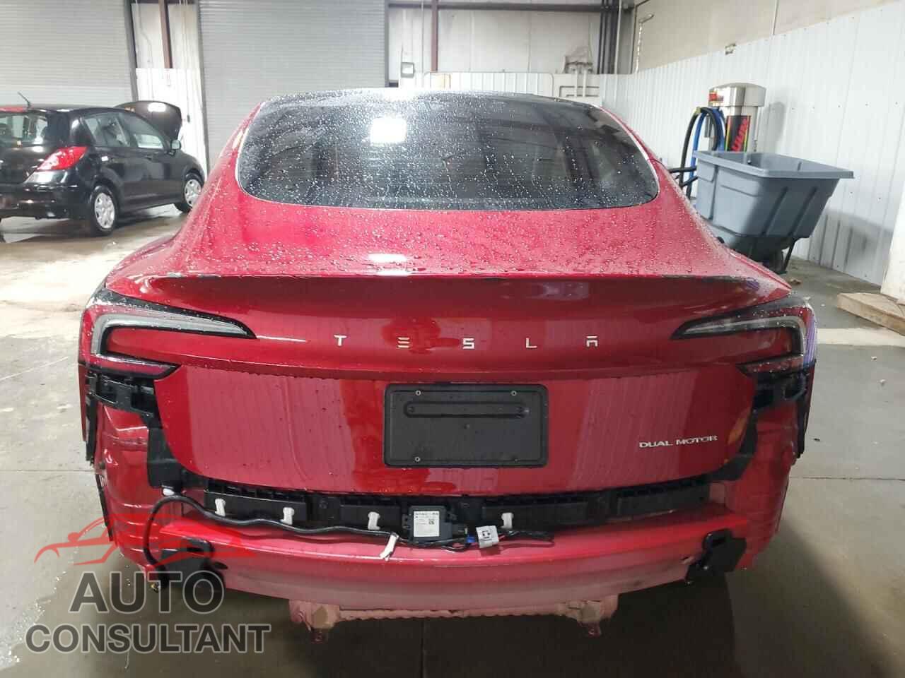 TESLA MODEL 3 2024 - 5YJ3E1EB6RF821083