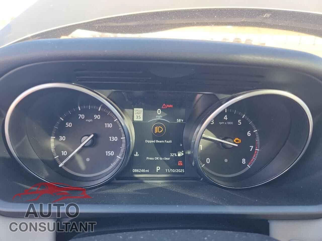 LAND ROVER DISCOVERY 2017 - SALRTBBV2HA015228