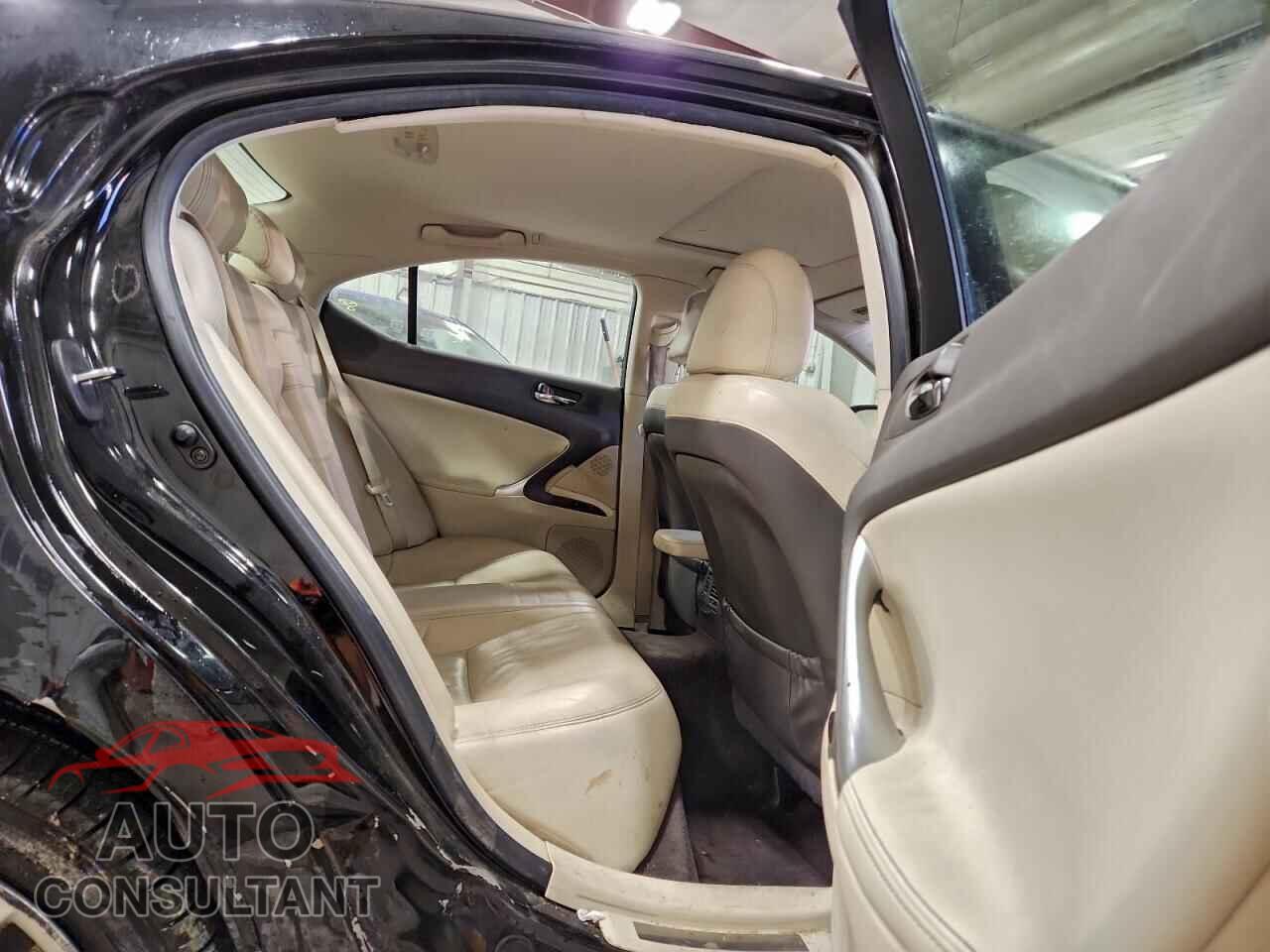 LEXUS IS 2010 - JTHCF5C29A2033427
