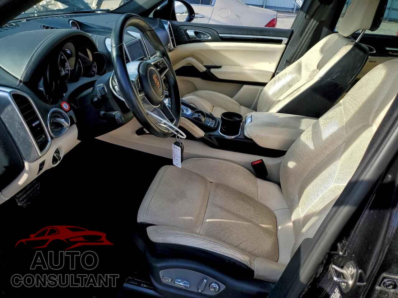 PORSCHE CAYENNE 2017 - WP1AA2A20HKA88043