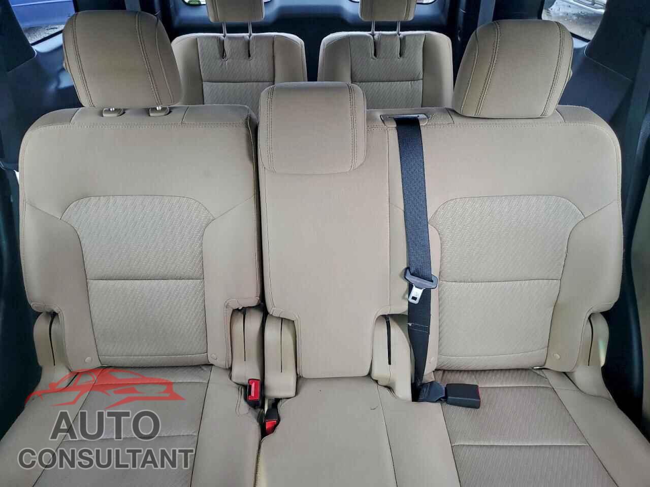 FORD EXPLORER 2017 - 1FM5K8B85HGB15273