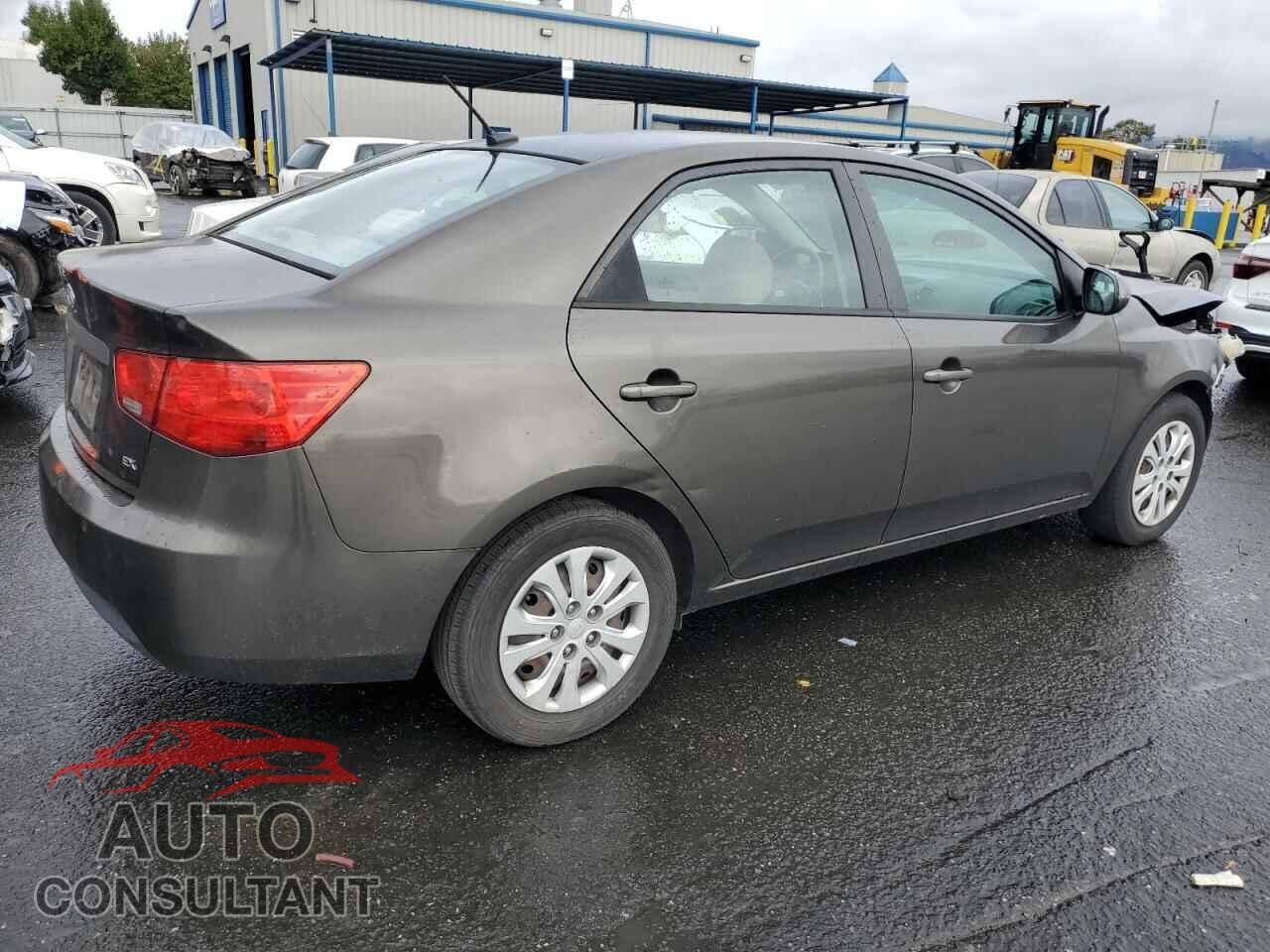 KIA FORTE 2011 - KNAFU4A24B5358307