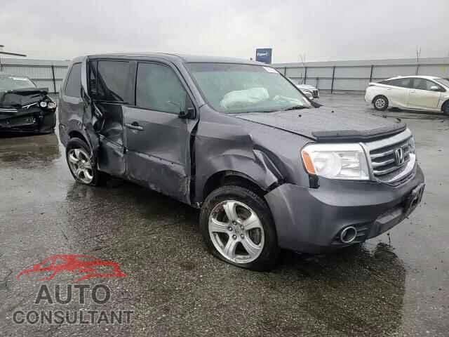 HONDA PILOT 2015 - 5FNYF4H52FB021161