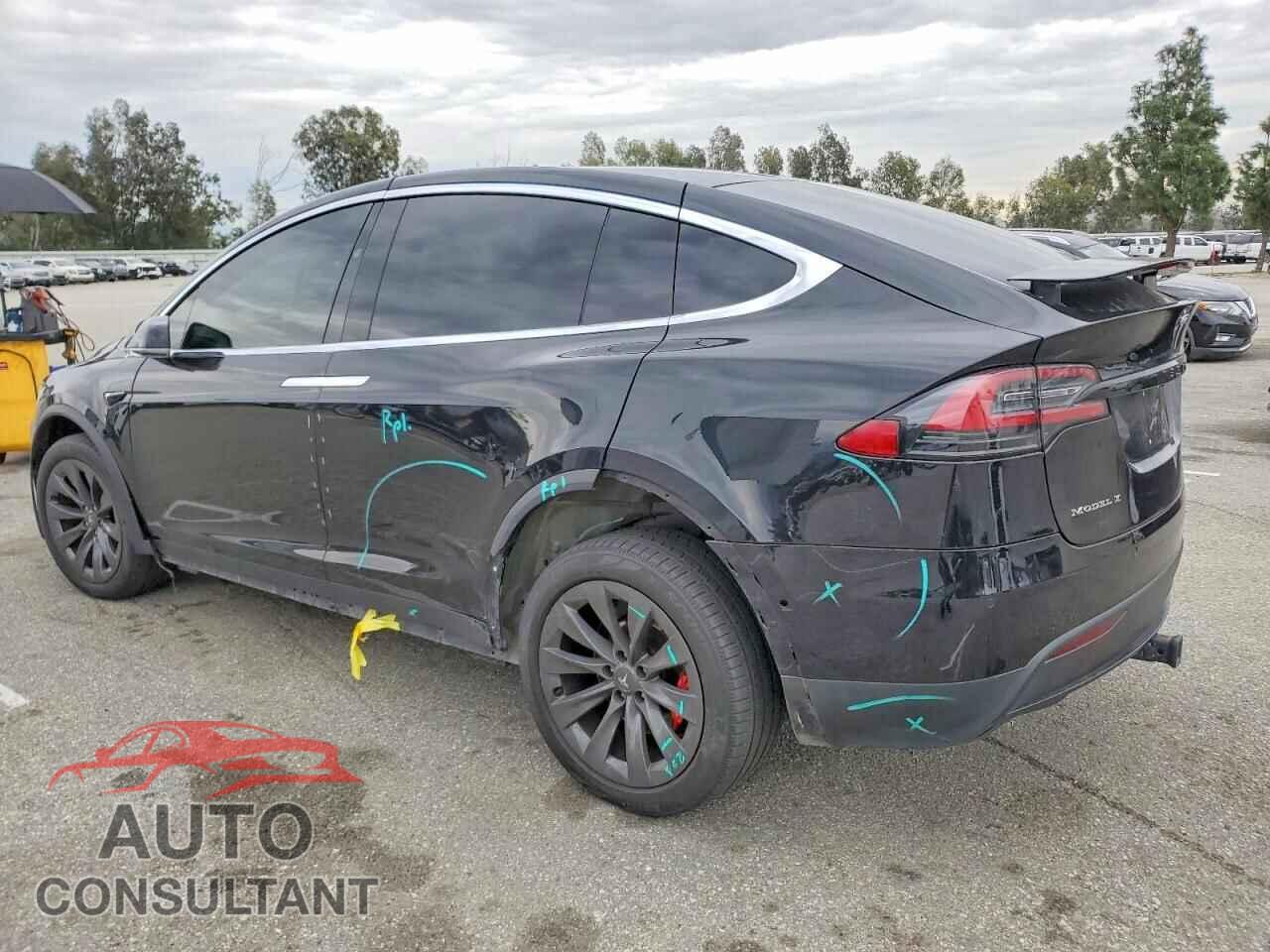 TESLA MODEL X 2018 - 5YJXCBE43JF094827