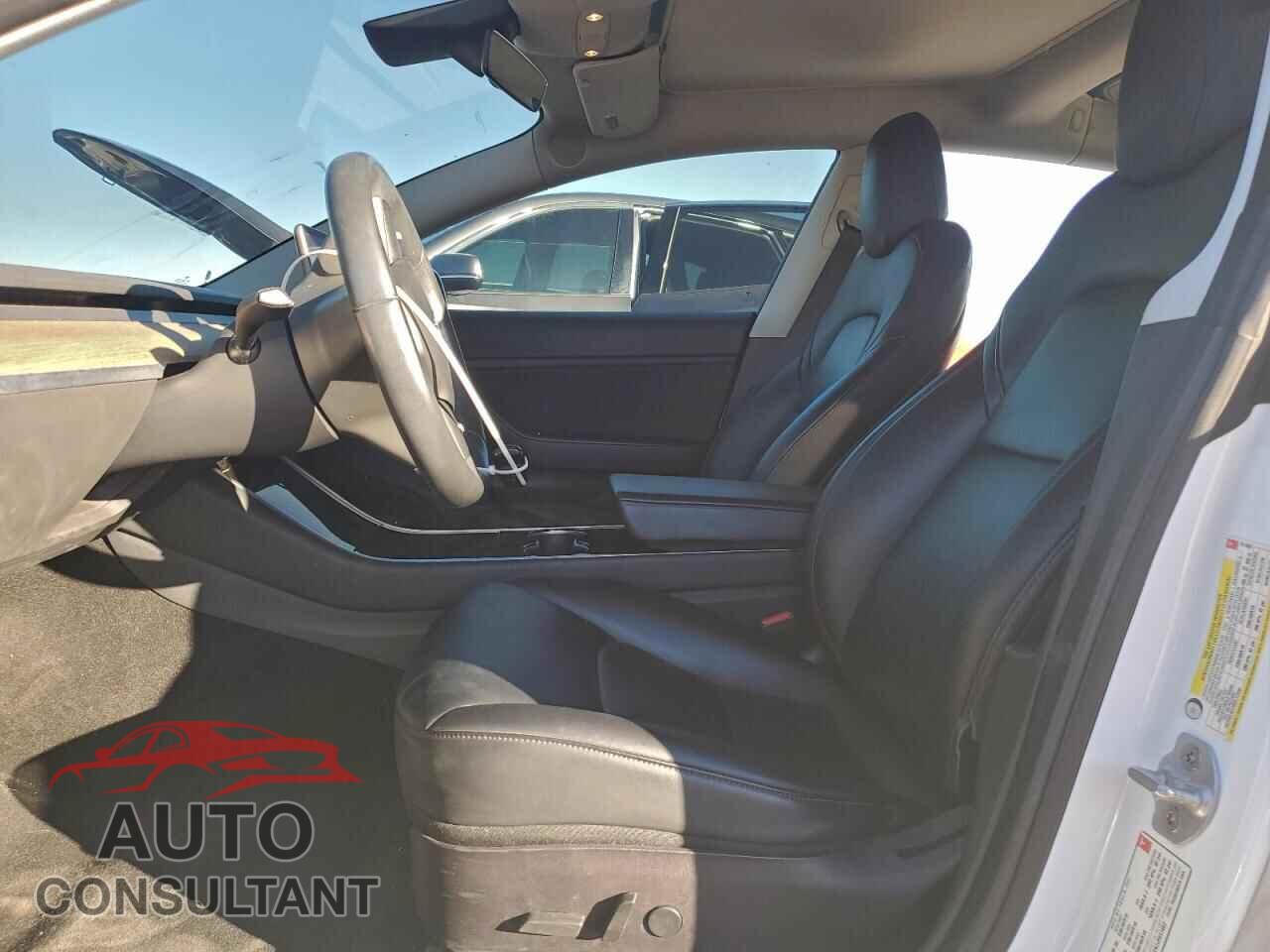 TESLA MODEL 3 2018 - 5YJ3E1EA2JF017407