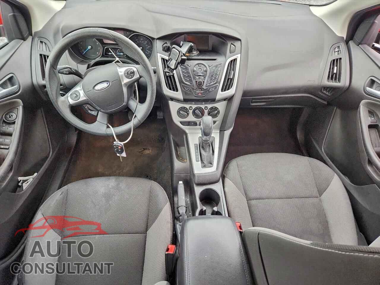 FORD FOCUS 2014 - 1FADP3F25EL437737