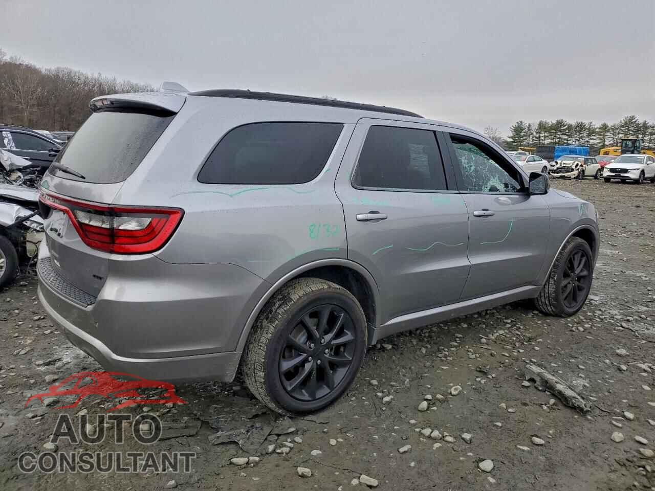 DODGE DURANGO 2018 - 1C4RDJDG5JC443348